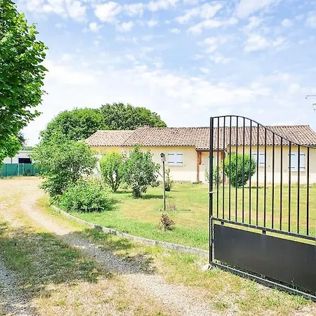 Maison Lapatou بيت للعطل *